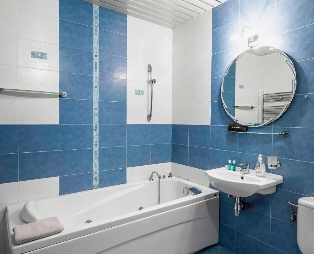 Vintage And Cozy 2Bd Apartment In Prime Location Sofia Bulgaria